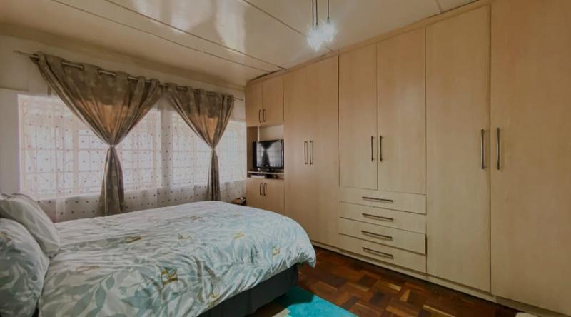 3 Bedroom Property for Sale in Crosby Gauteng