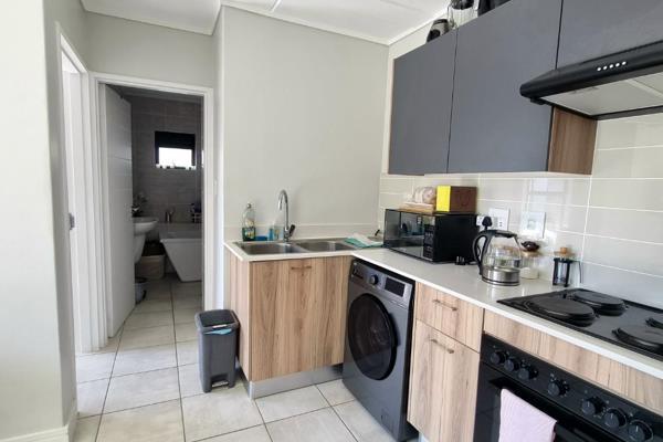 To Let 1 Bedroom Property for Rent in Linbro Park Gauteng