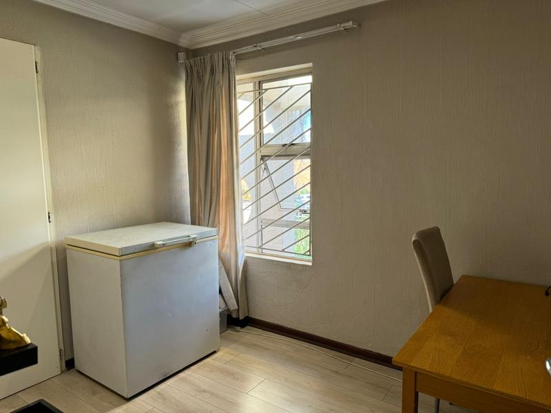 5 Bedroom Property for Sale in Heuweloord Gauteng