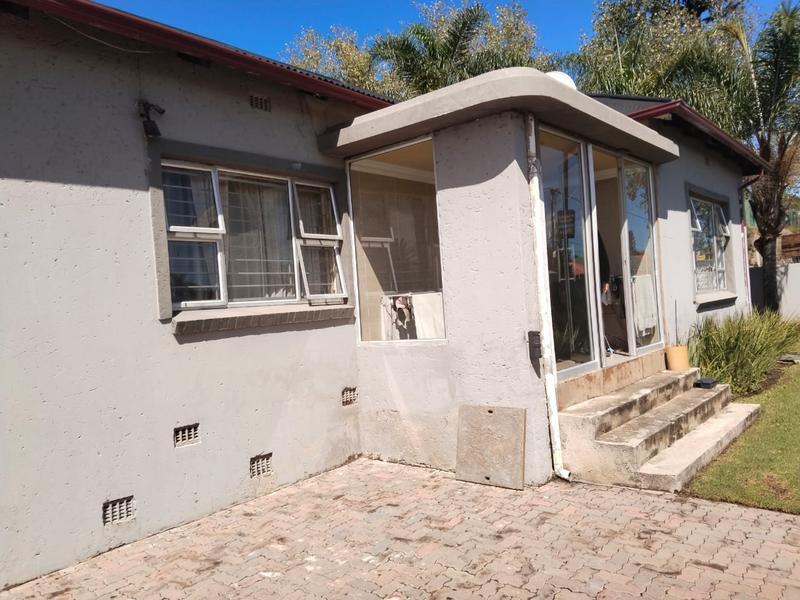 5 Bedroom Property for Sale in Kensington Gauteng