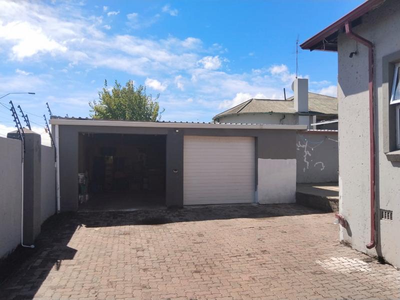 5 Bedroom Property for Sale in Kensington Gauteng