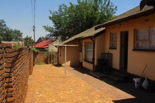 4 Bedroom Property for Sale in Albemarle Ext 2 Gauteng