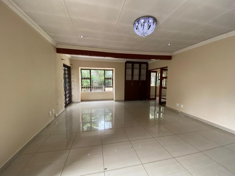 To Let 3 Bedroom Property for Rent in Douglasdale Gauteng