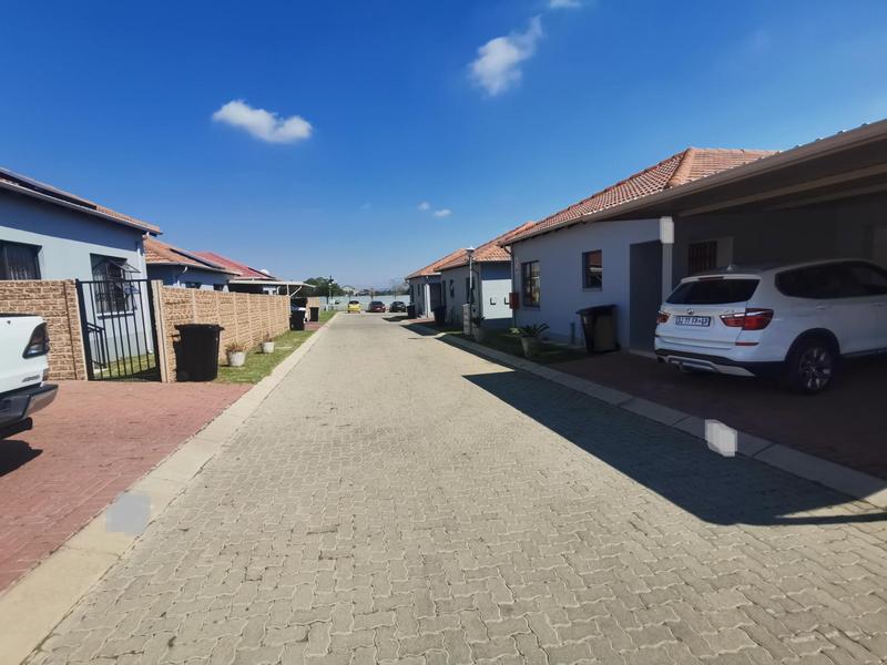 3 Bedroom Property for Sale in Parkrand Gauteng