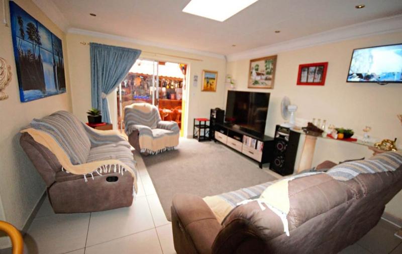 To Let 3 Bedroom Property for Rent in Culemborgpark Gauteng