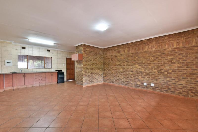 3 Bedroom Property for Sale in Groeneweide Gauteng