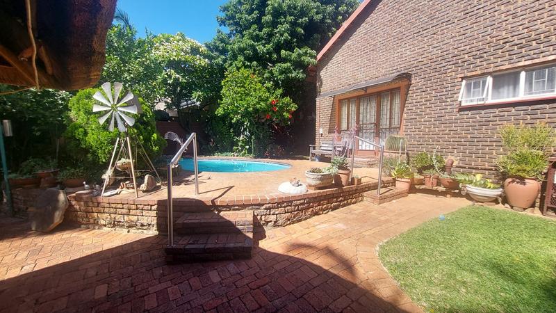 3 Bedroom Property for Sale in Sinoville Gauteng