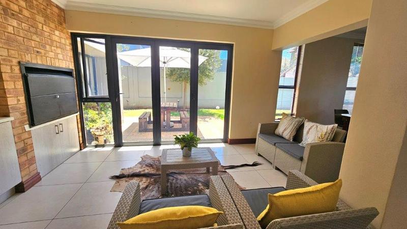 3 Bedroom Property for Sale in Midstream Ridge Gauteng