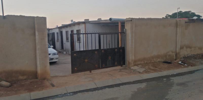 7 Bedroom Property for Sale in Esselenpark Gauteng