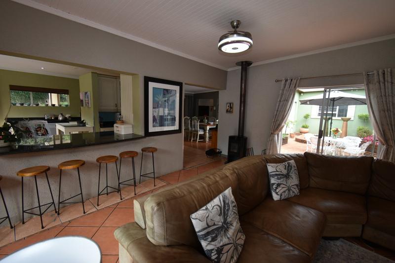 4 Bedroom Property for Sale in Rant En Dal Gauteng