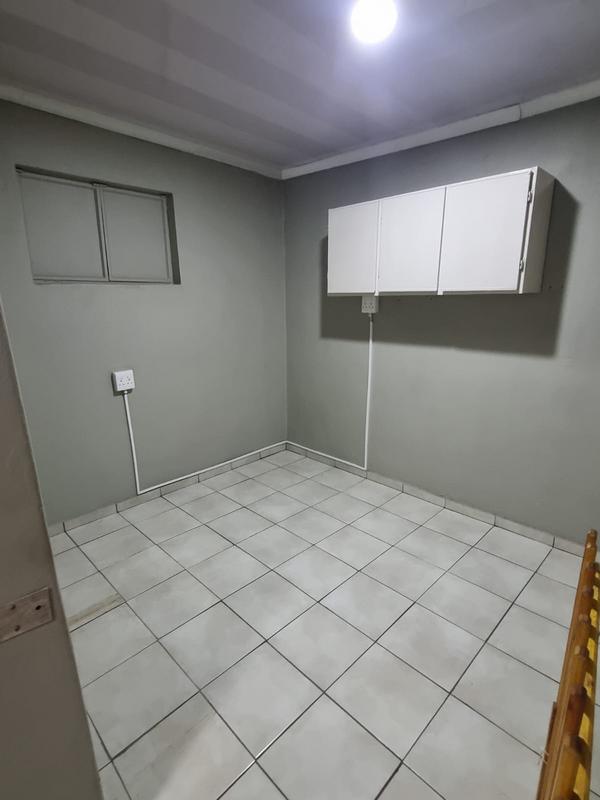 To Let 3 Bedroom Property for Rent in Roodia Gauteng