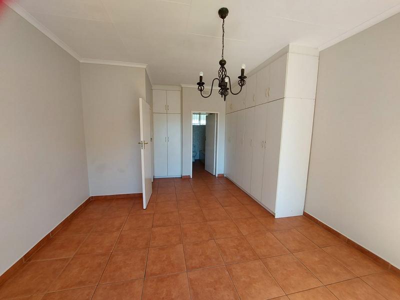 To Let 2 Bedroom Property for Rent in Vanderbijlpark CW 5 Gauteng