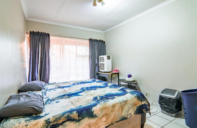 To Let 3 Bedroom Property for Rent in Wierda Park Gauteng