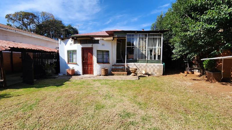 2 Bedroom Property for Sale in Bezuidenhout Valley Gauteng