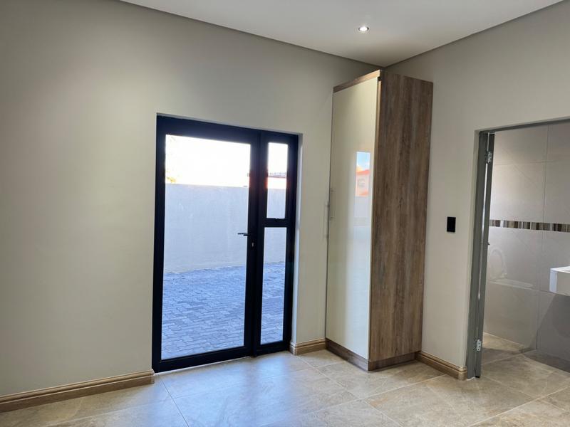 4 Bedroom Property for Sale in Eldo Village Estate Gauteng