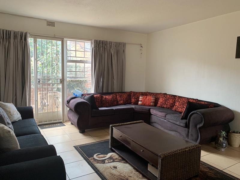 3 Bedroom Property for Sale in Fontainebleau Gauteng