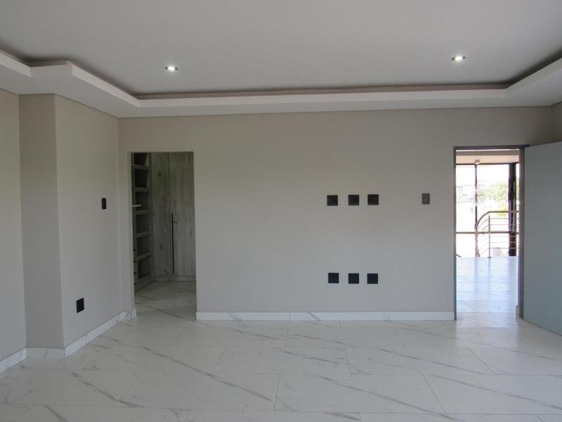 6 Bedroom Property for Sale in Savannah Country Estate Gauteng