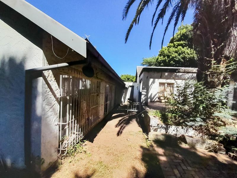 5 Bedroom Property for Sale in Fairmount Gauteng