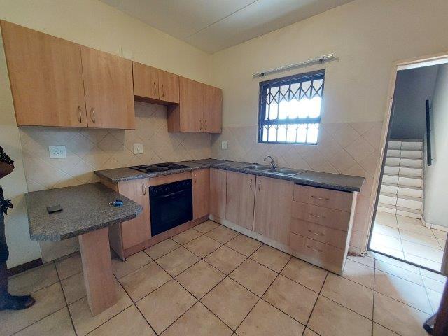 1 Bedroom Property for Sale in Vanderbijlpark SE 8 Gauteng