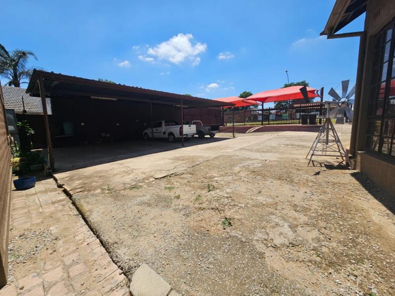 Commercial Property for Sale in Kempton Park Ext 5 Gauteng