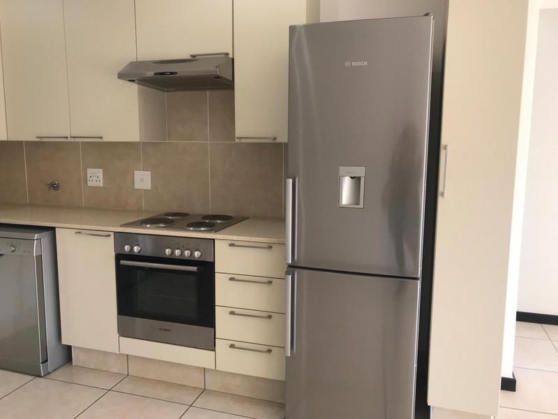 To Let 2 Bedroom Property for Rent in Barbeque Downs Gauteng