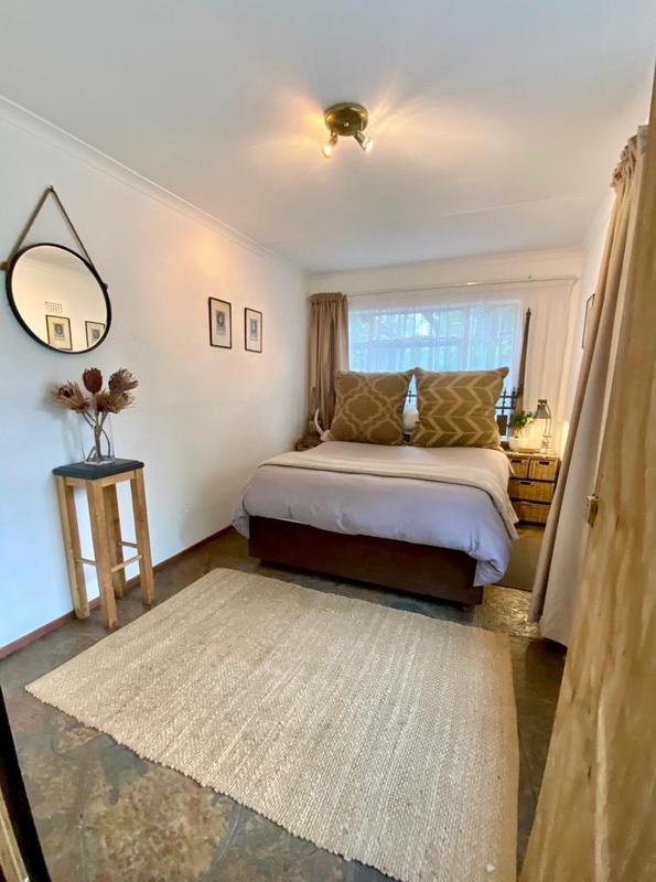 To Let 1 Bedroom Property for Rent in Johannesburg North Gauteng