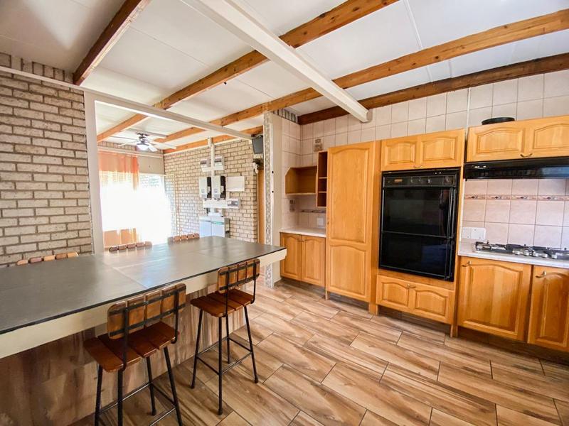 6 Bedroom Property for Sale in Montana Gauteng