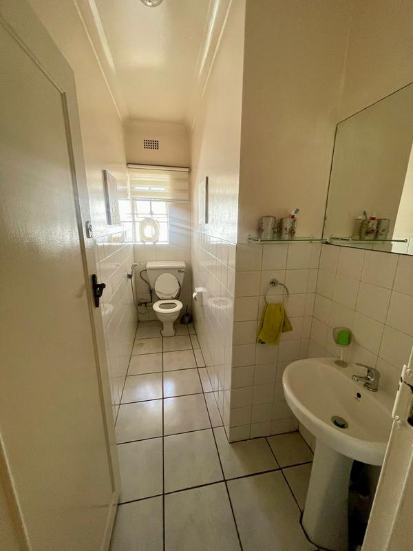 5 Bedroom Property for Sale in Kelvin Gauteng