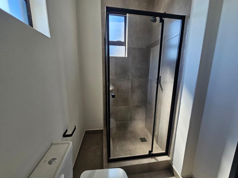 2 Bedroom Property for Sale in Sandown Gauteng