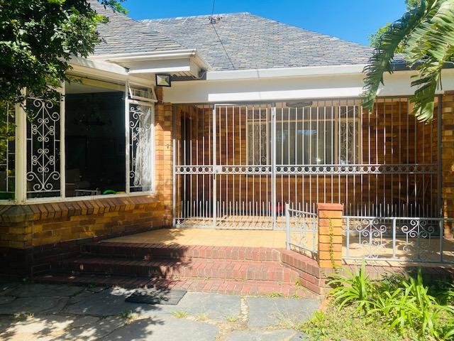 To Let 5 Bedroom Property for Rent in Waterkloof A H Gauteng