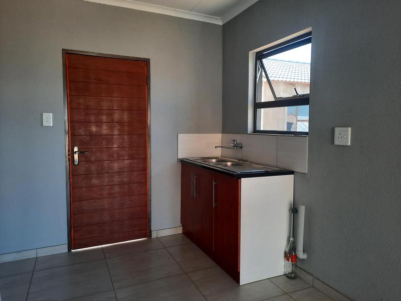 2 Bedroom Property for Sale in Vanderbijlpark CE 7 Gauteng