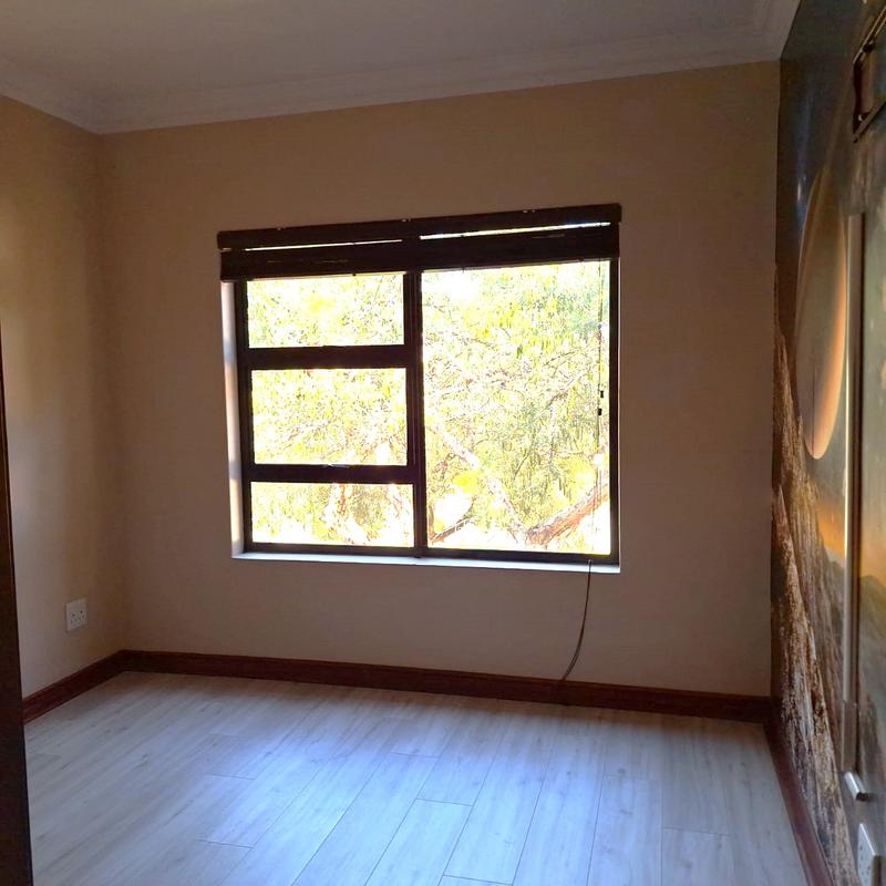 To Let 4 Bedroom Property for Rent in Midstream Estate Gauteng