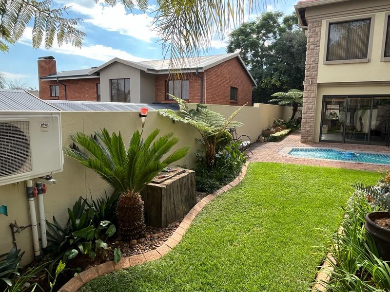 4 Bedroom Property for Sale in Eldo View Gauteng