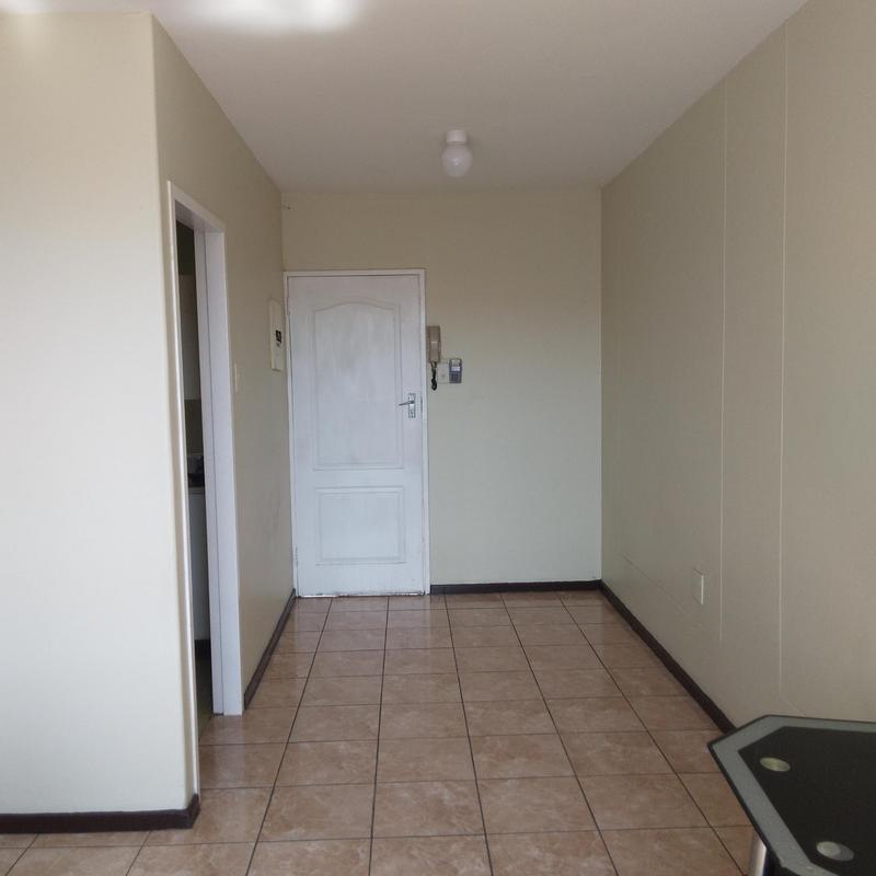 To Let 1 Bedroom Property for Rent in Sunnyside Gauteng