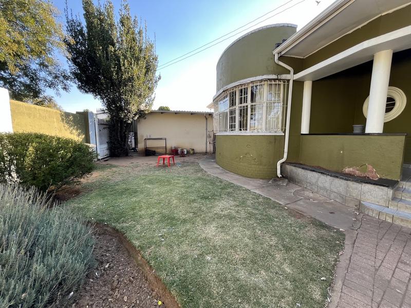 4 Bedroom Property for Sale in Delville Gauteng