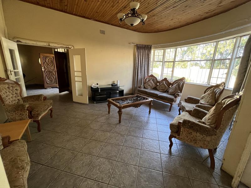 4 Bedroom Property for Sale in Delville Gauteng