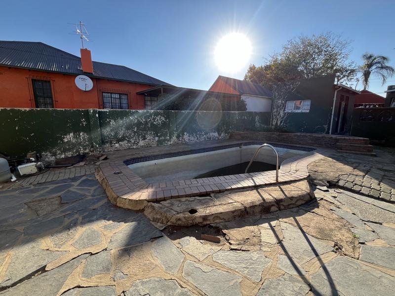 4 Bedroom Property for Sale in Delville Gauteng