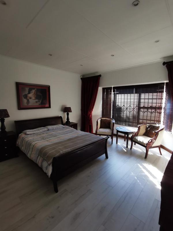 To Let 4 Bedroom Property for Rent in Rooihuiskraal North Gauteng
