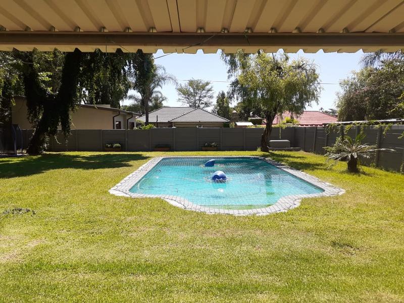 4 Bedroom Property for Sale in Queenswood Gauteng