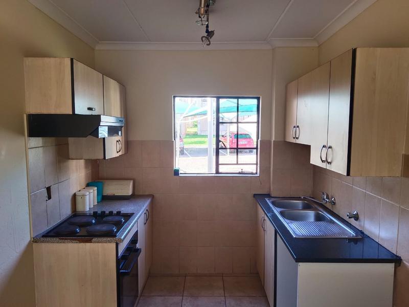 To Let 3 Bedroom Property for Rent in Lyndhurst Gauteng