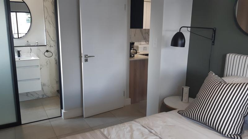 1 Bedroom Property for Sale in Waterfall Gauteng