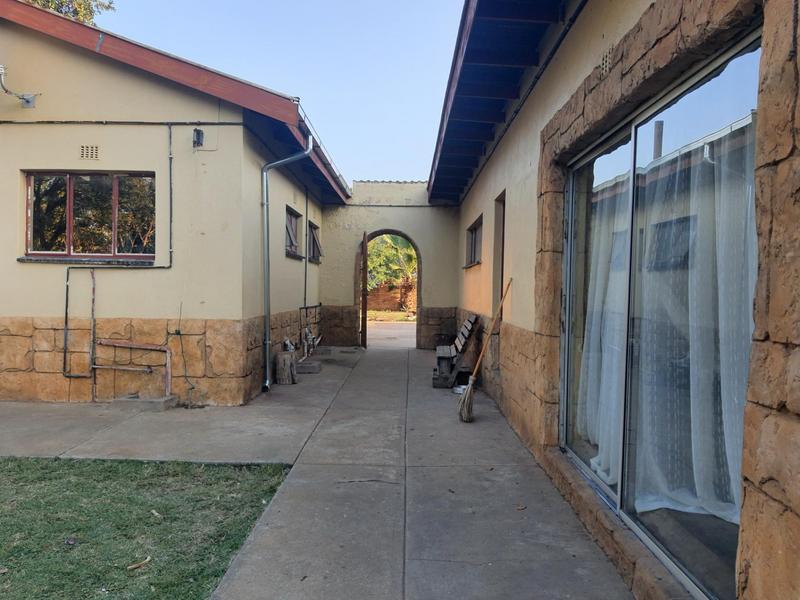 To Let 3 Bedroom Property for Rent in Daspoort Gauteng