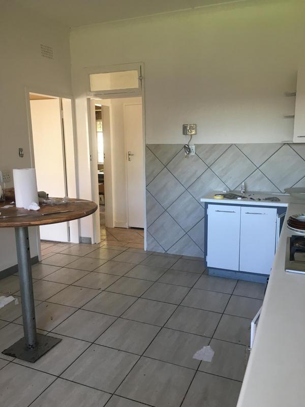 To Let 5 Bedroom Property for Rent in Roosevelt Park Gauteng