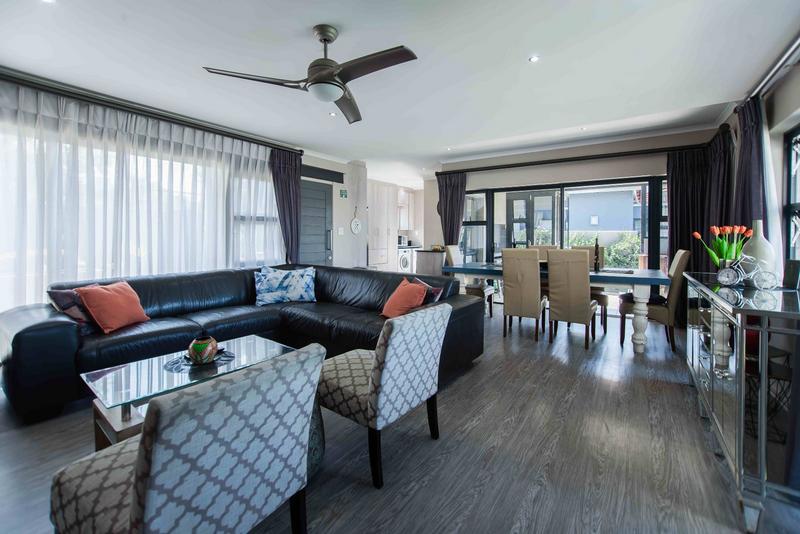 To Let 2 Bedroom Property for Rent in Copperleaf Estate Gauteng