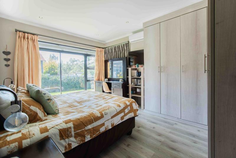 To Let 2 Bedroom Property for Rent in Copperleaf Estate Gauteng