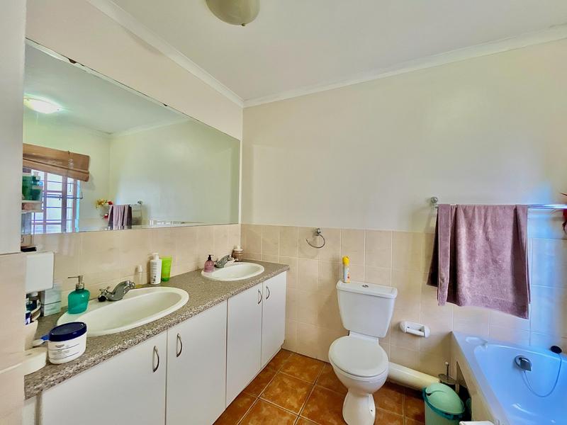 2 Bedroom Property for Sale in Rivonia Gauteng