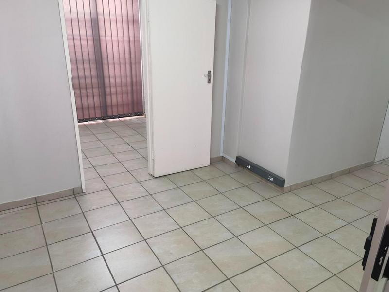 To Let commercial Property for Rent in Murrayfield Gauteng