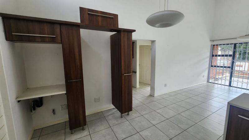 3 Bedroom Property for Sale in Glenvista Gauteng