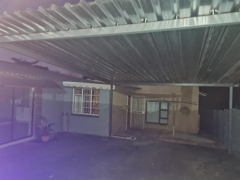 To Let 2 Bedroom Property for Rent in Randvaal Gauteng