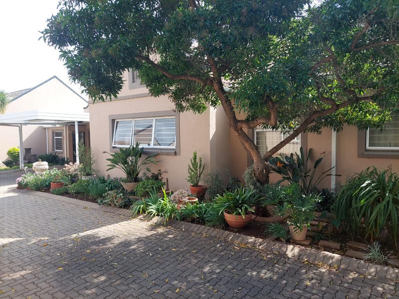 2 Bedroom Property for Sale in Sinoville Gauteng